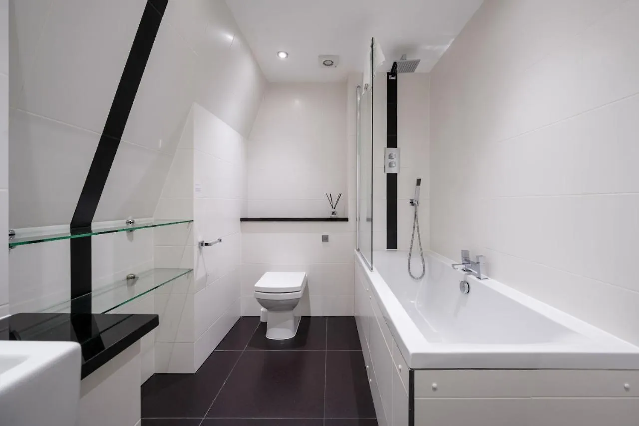 Holiday home Apartment 4, 48 Bishopsgate By City Living London United Kingdom